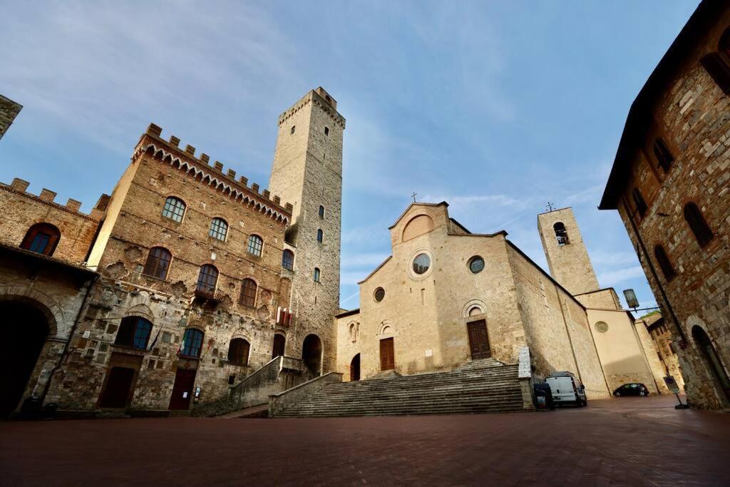 Lovely 2 Bedroom In San Gimignano Historic Center 외부 사진