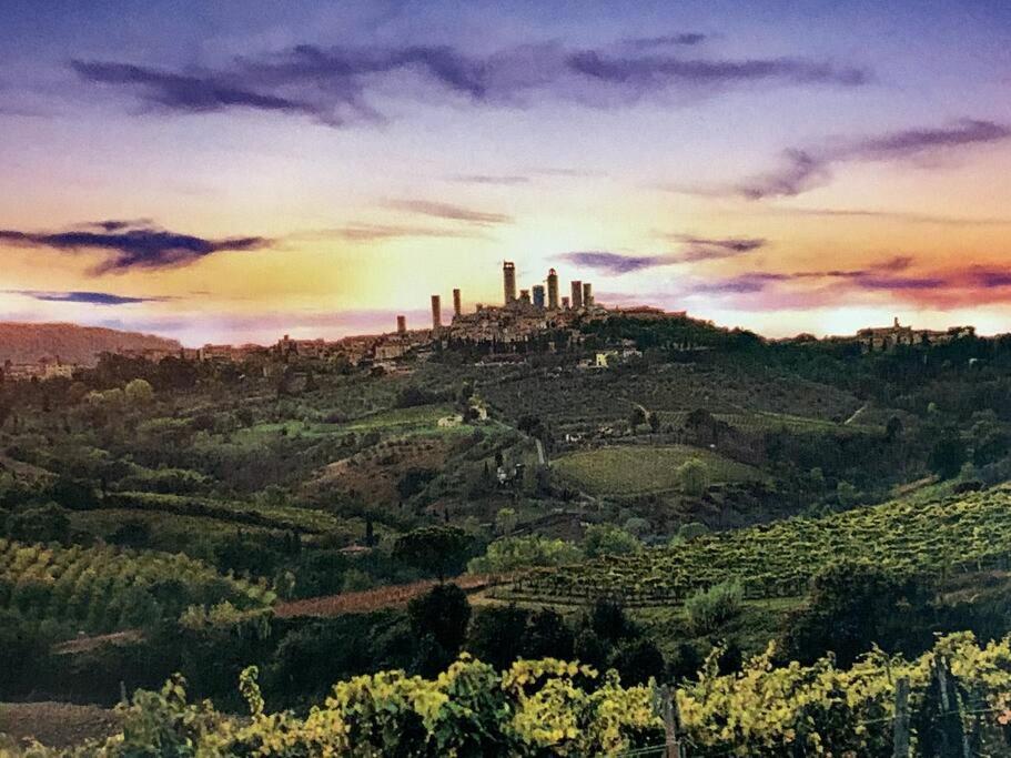 Lovely 2 Bedroom In San Gimignano Historic Center 외부 사진