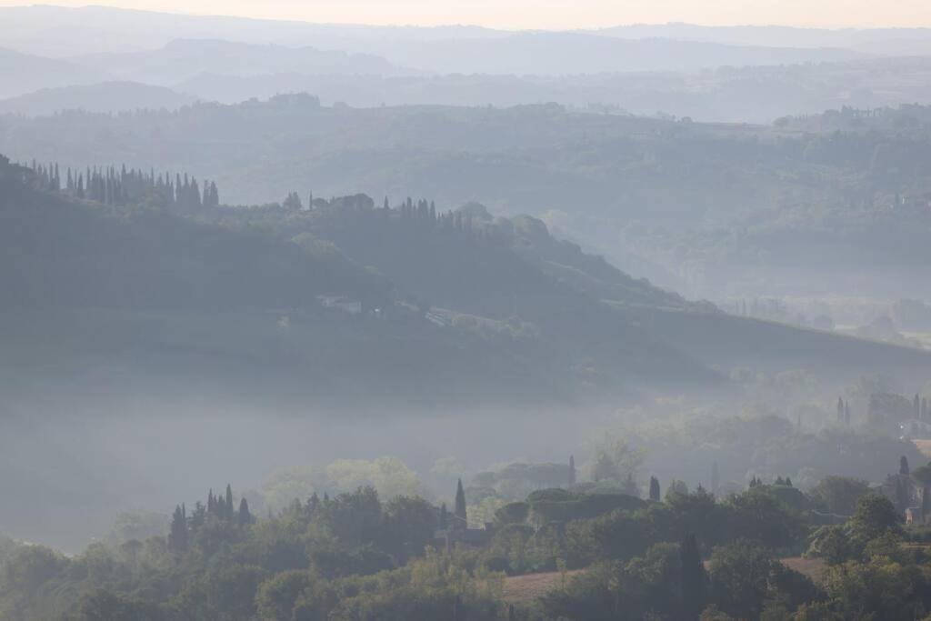 Lovely 2 Bedroom In San Gimignano Historic Center 외부 사진