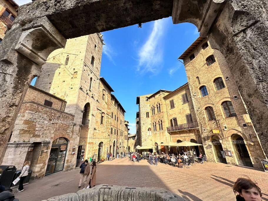 Lovely 2 Bedroom In San Gimignano Historic Center 외부 사진