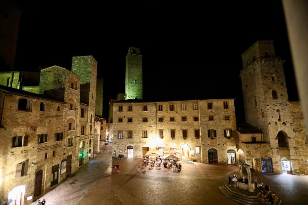 Lovely 2 Bedroom In San Gimignano Historic Center 외부 사진