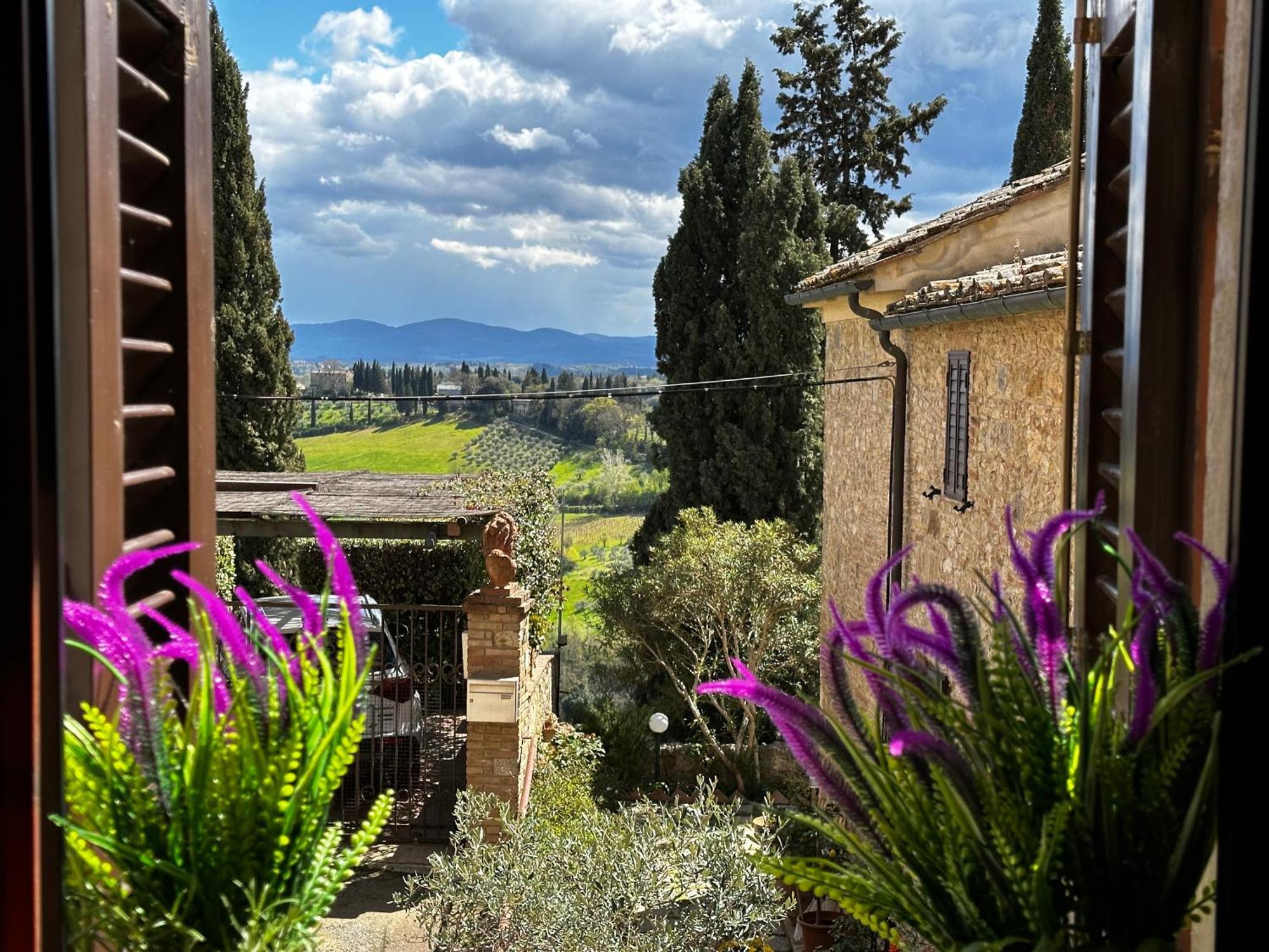 Lovely 2 Bedroom In San Gimignano Historic Center 외부 사진